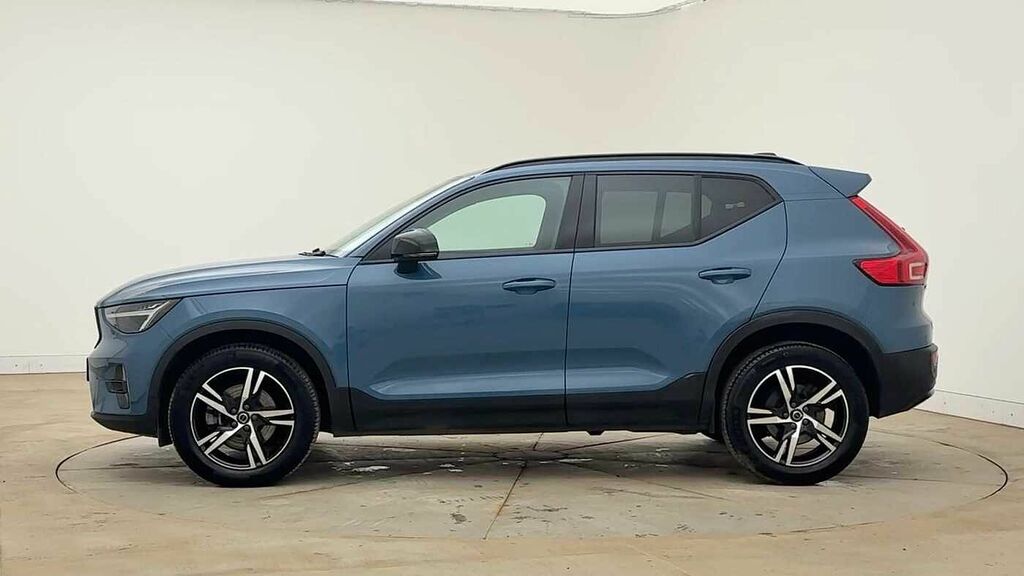Volvo XC40 Plus, B3 Mild Hybrid, Dark CK23GZE Blue #6