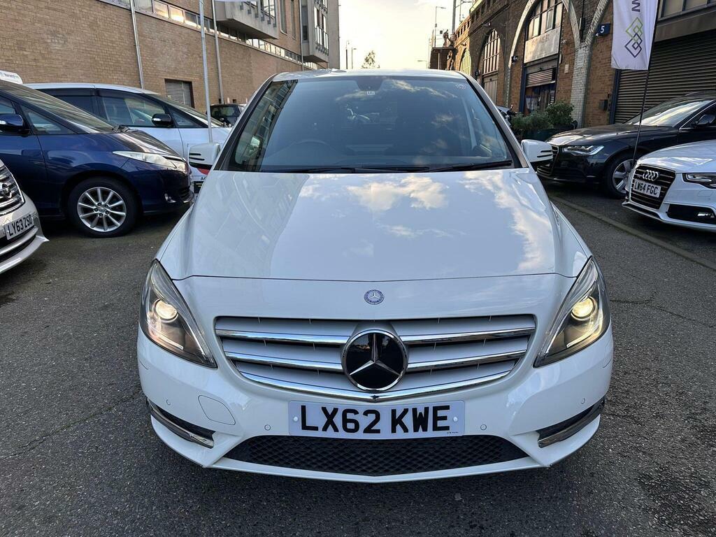 Mercedes-Benz B Class 1.6 B180 Blueefficiency Se 7G-dct Euro 5 S S White #2