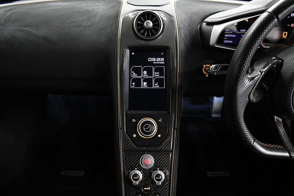 McLaren 650S Automatic Black #19