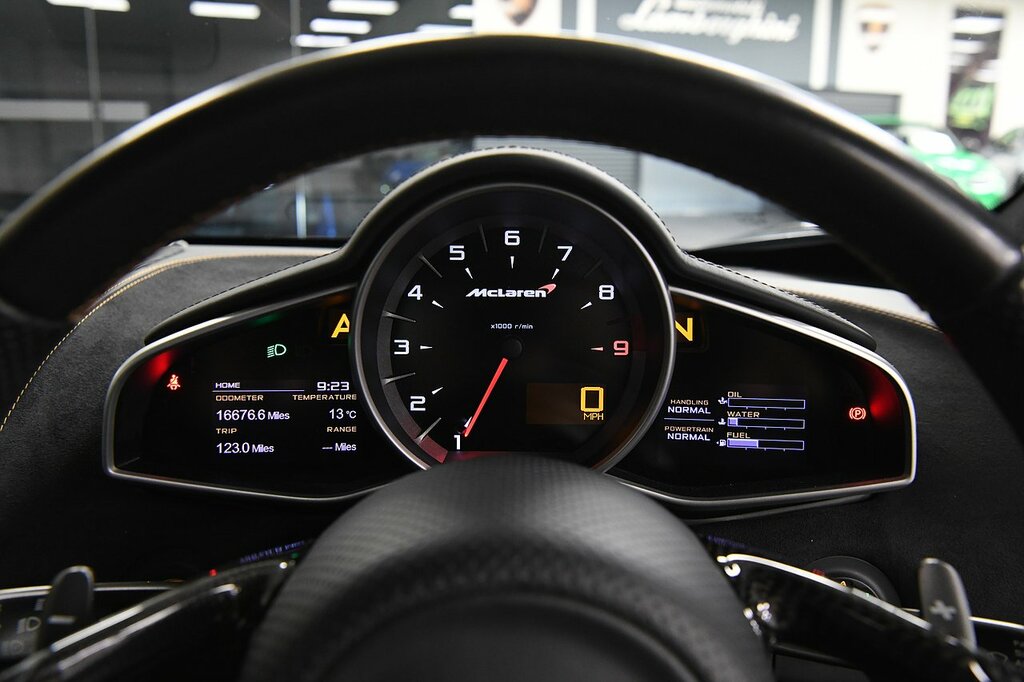 McLaren 650S Automatic Black #21