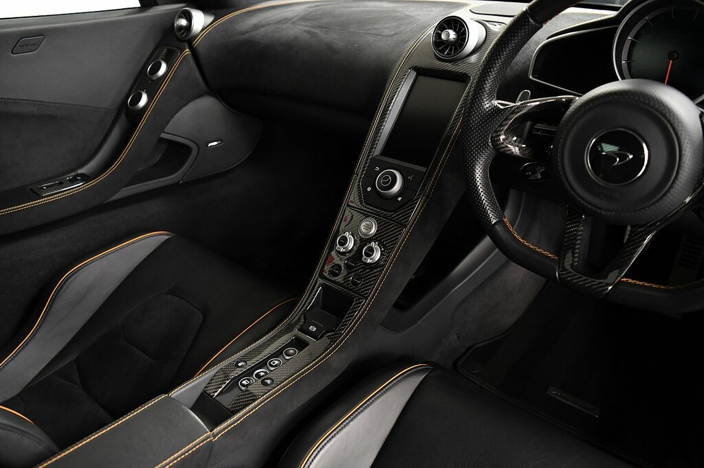 McLaren 650S Automatic Black #16