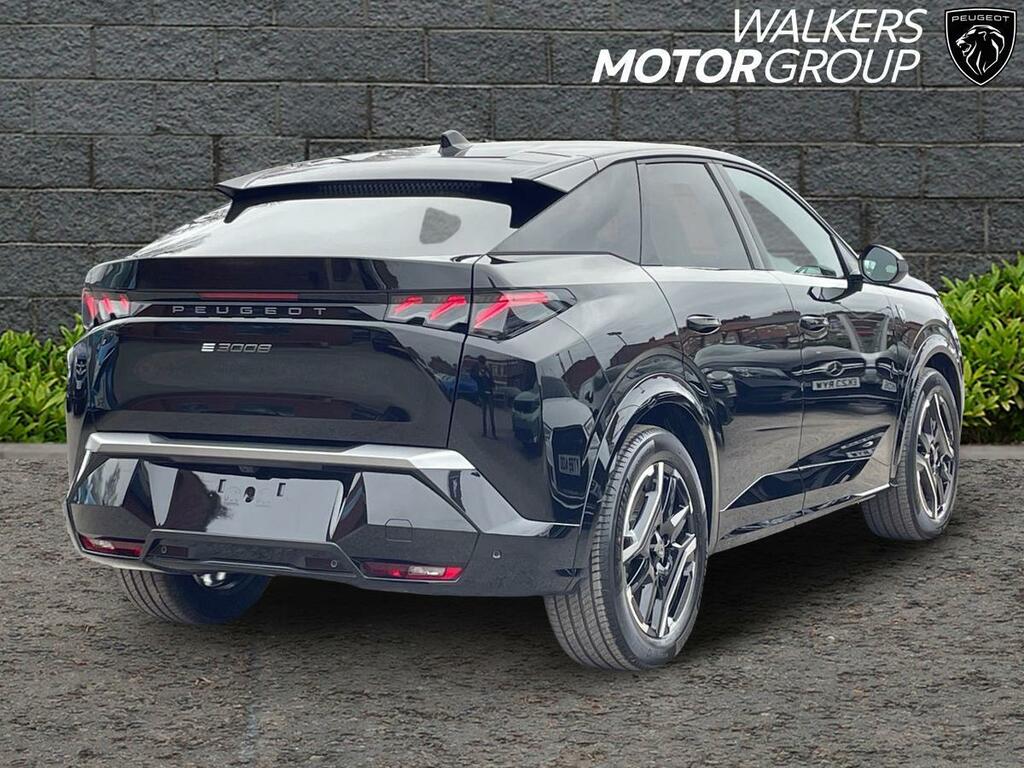 Peugeot 3008 73Kwh Gt  Black #5
