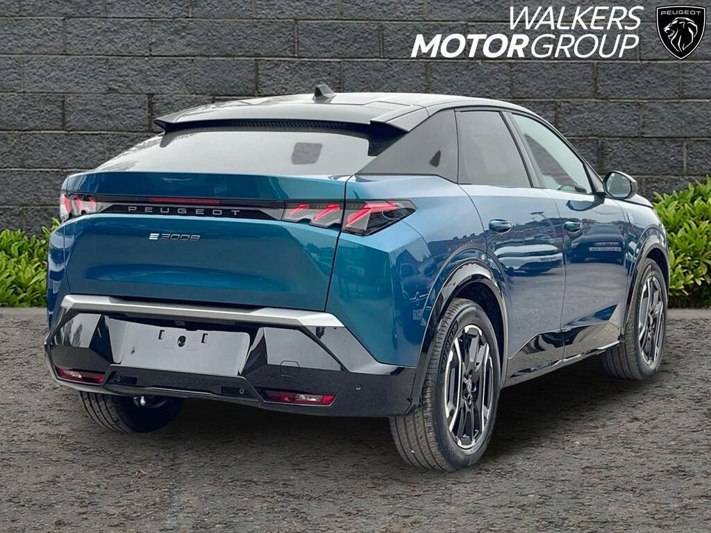 Peugeot 3008 73Kwh Gt  Blue #5
