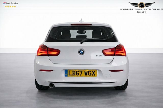 BMW 1 Series 118I Sport Hatchback LD67WGX White #5