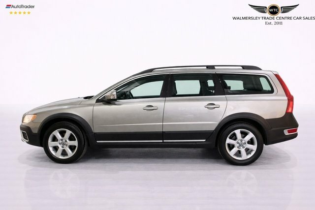 Volvo XC70 D5 Se Estate Gold #4