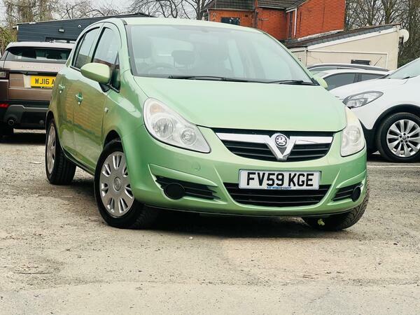 Vauxhall Corsa 1.4I 16V Exclusiv Green