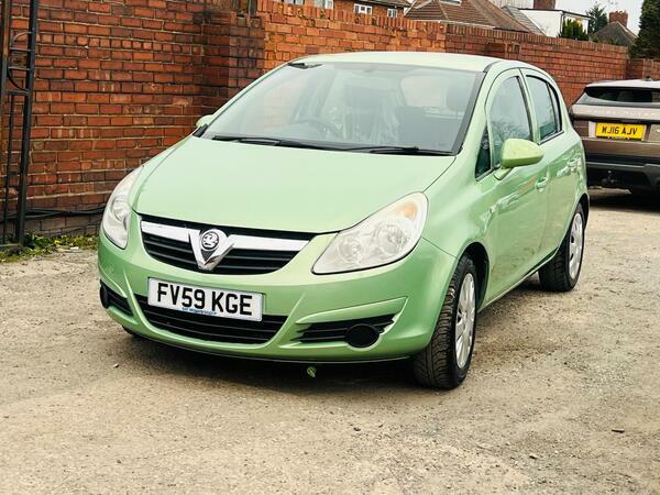 Vauxhall Corsa 1.4I 16V Exclusiv FV59KGE Green #6