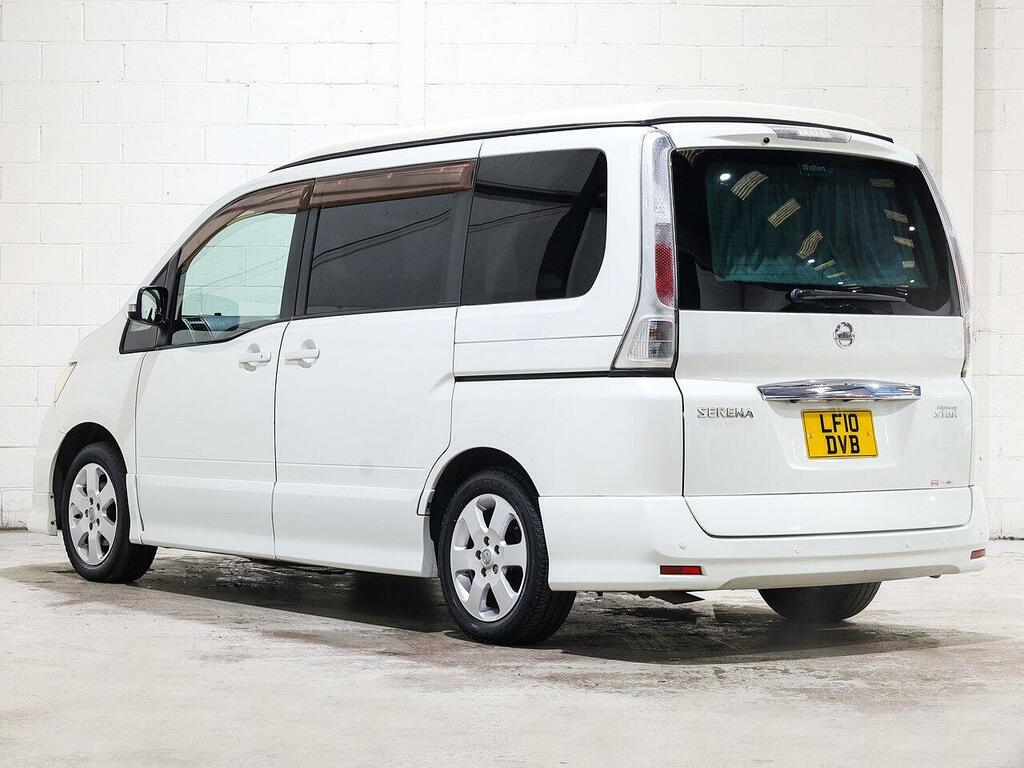 Nissan Serena Hatchback White #12