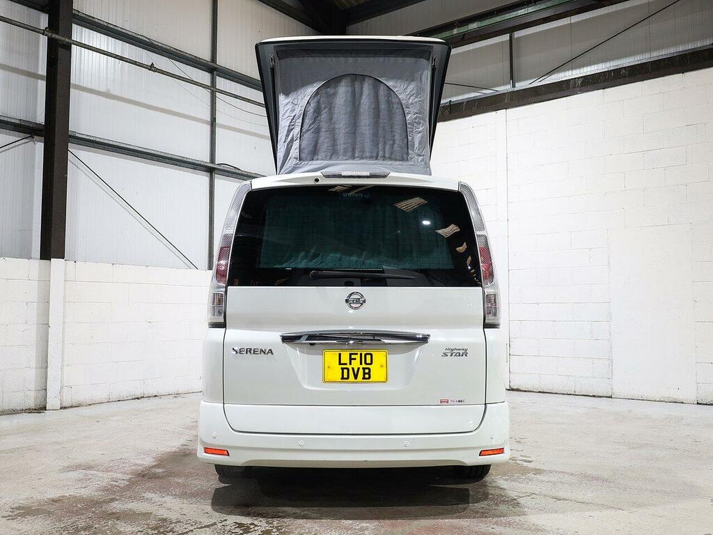 Nissan Serena Hatchback White #14
