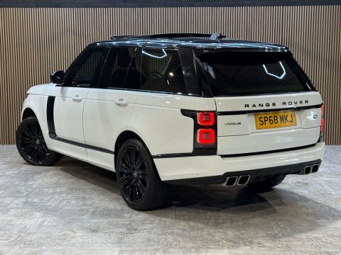 Land Rover Range Rover 3.0 Range Rover SP68MKJ White #5