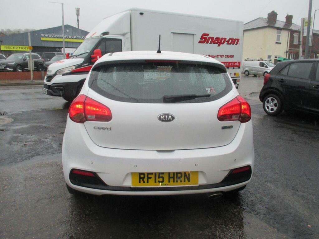 Kia Ceed 1.6 Crdi Ecodynamics 2 Euro 5 S S White #6