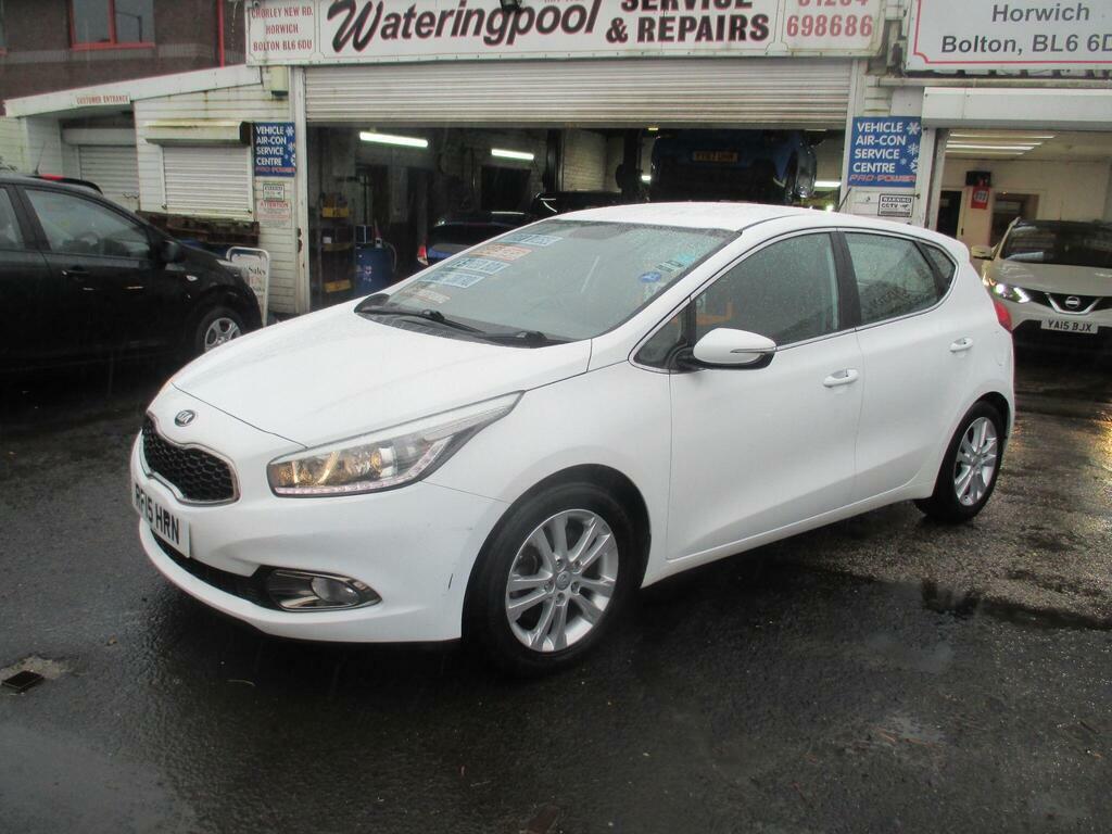 Kia Ceed 1.6 Crdi Ecodynamics 2 Euro 5 S S White #4