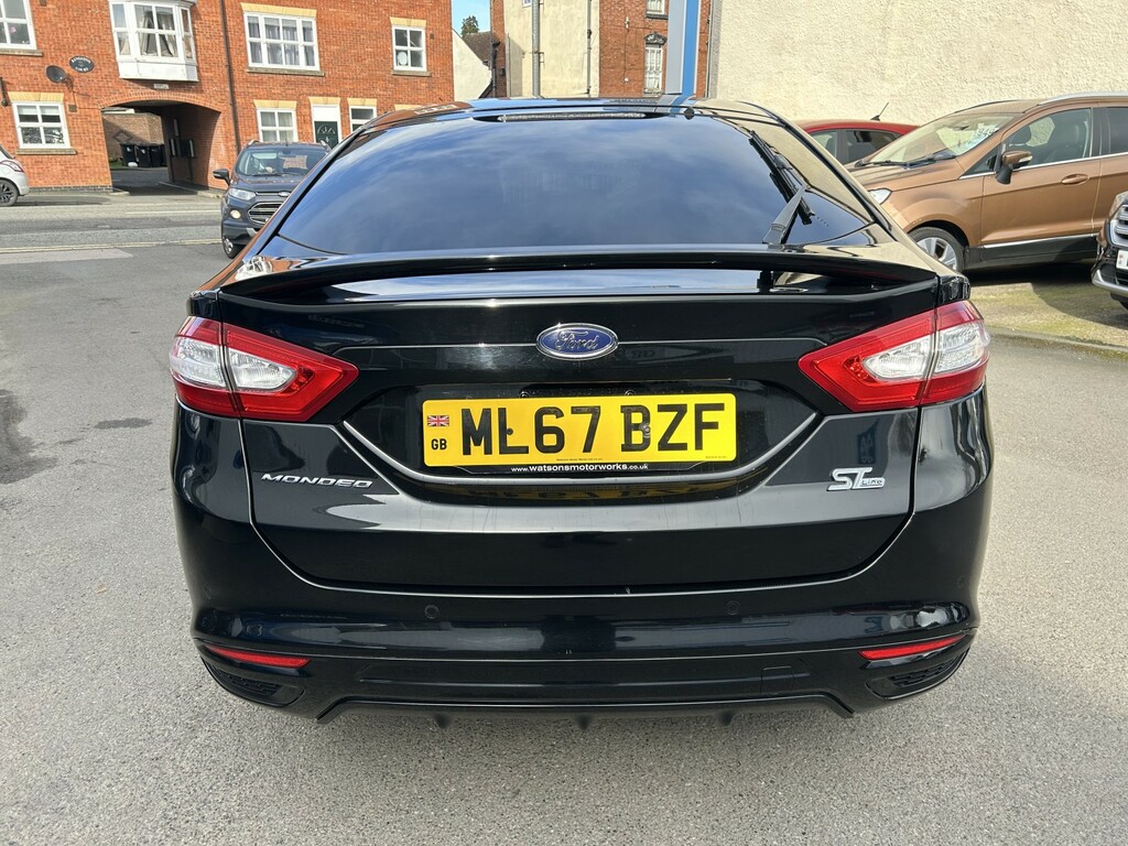 Ford Mondeo Hatchback 2.0 Tdci St-line 201767 Black #2