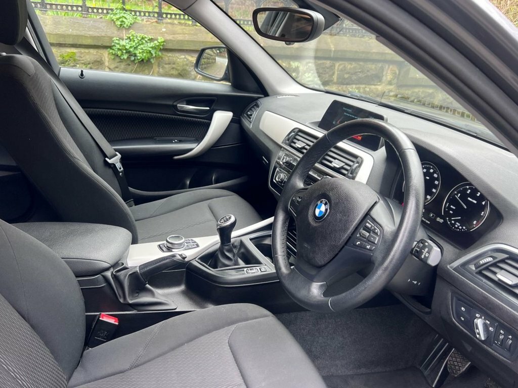 BMW 1 Series 2L Se YK18POO Grey #2