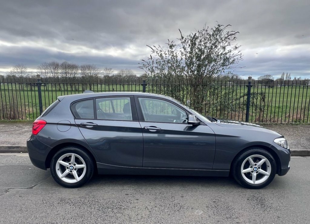 BMW 1 Series 2L Se YK18POO Grey #5