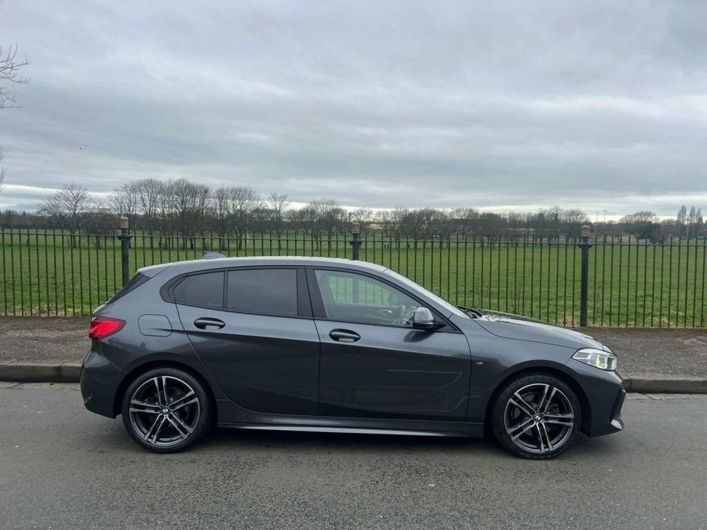 BMW 1 Series 1.5L M Sport MA21YGX Grey #4
