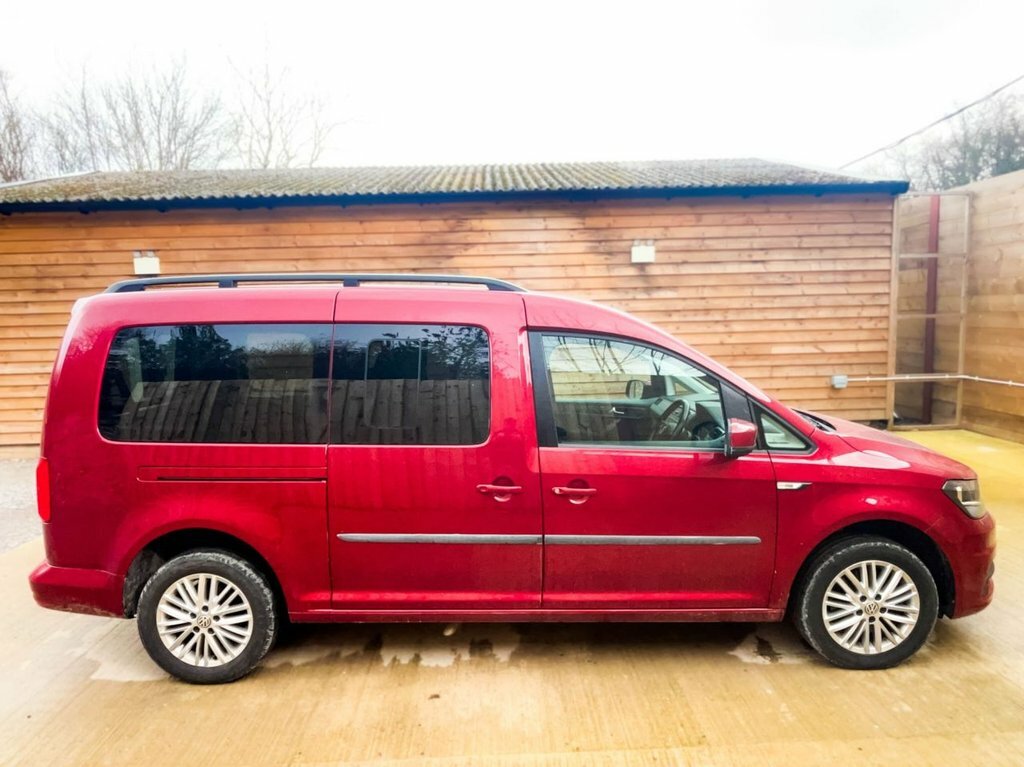 Volkswagen Caddy Maxi Life 2L Null NK21BNJ Red #5