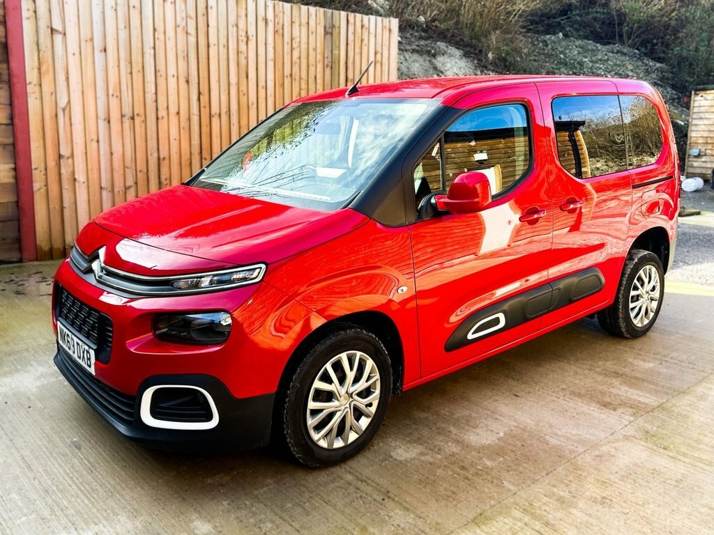 Citroen Berlingo 1.5L Feel Red #3