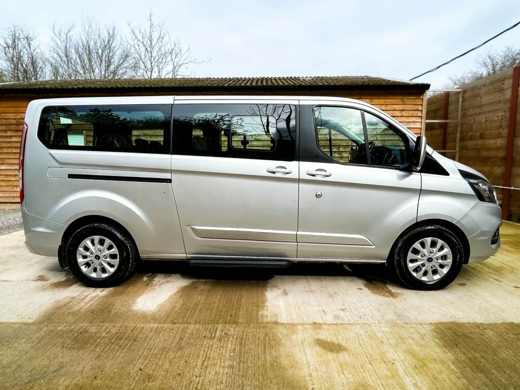 Ford Tourneo Custom 2L Titanium YP20FWD Silver #5