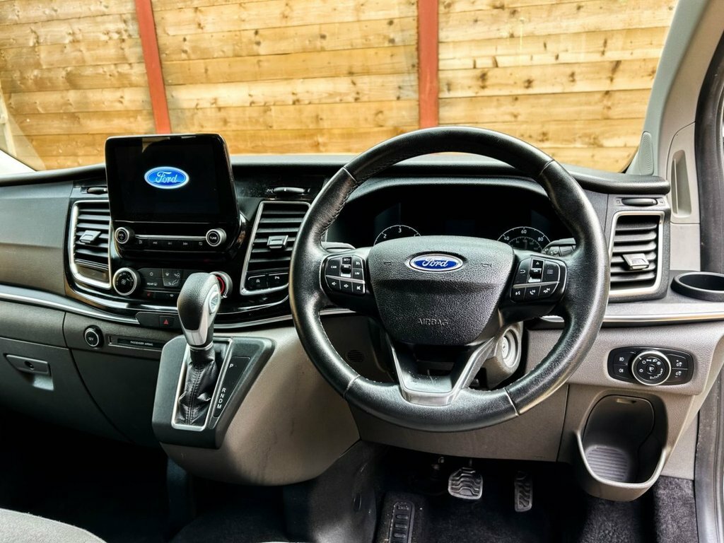 Ford Tourneo Custom 2L Titanium YP20FWD Silver #2