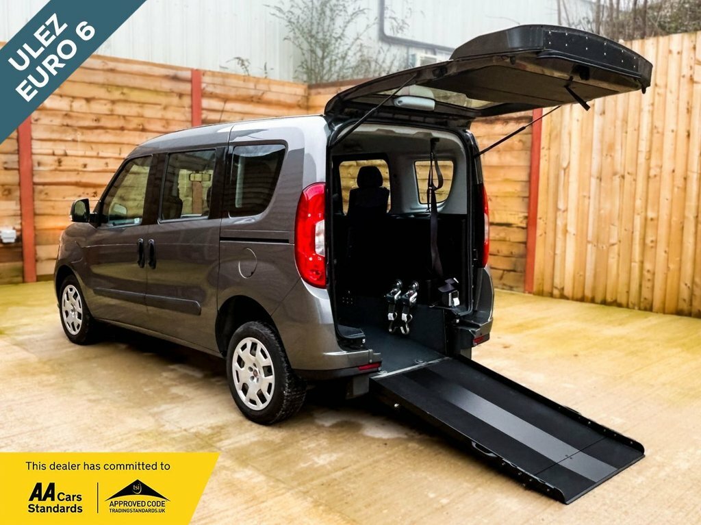 Fiat Doblo Mpv Grey