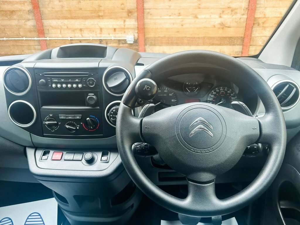 Citroen Berlingo 1.6L Feel Grey #2