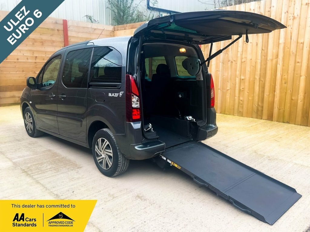 Citroen Berlingo 1.6L Feel Grey