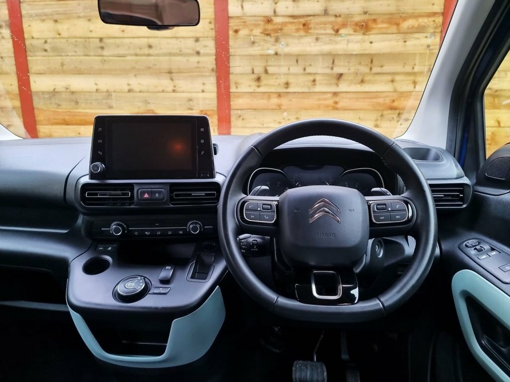 Citroen Berlingo 1.5L Feel Blue