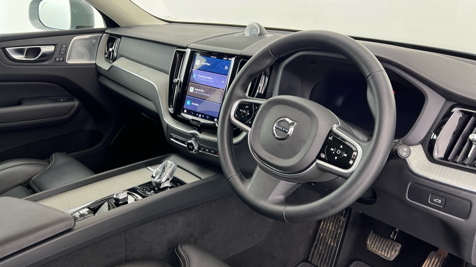 Volvo XC60 Ultra, B5 Awd Mild Hybrid, Bright RA74KLO Grey #4
