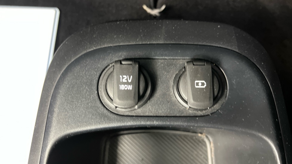 Kia  3 1.5P Mt Isg Silver #20