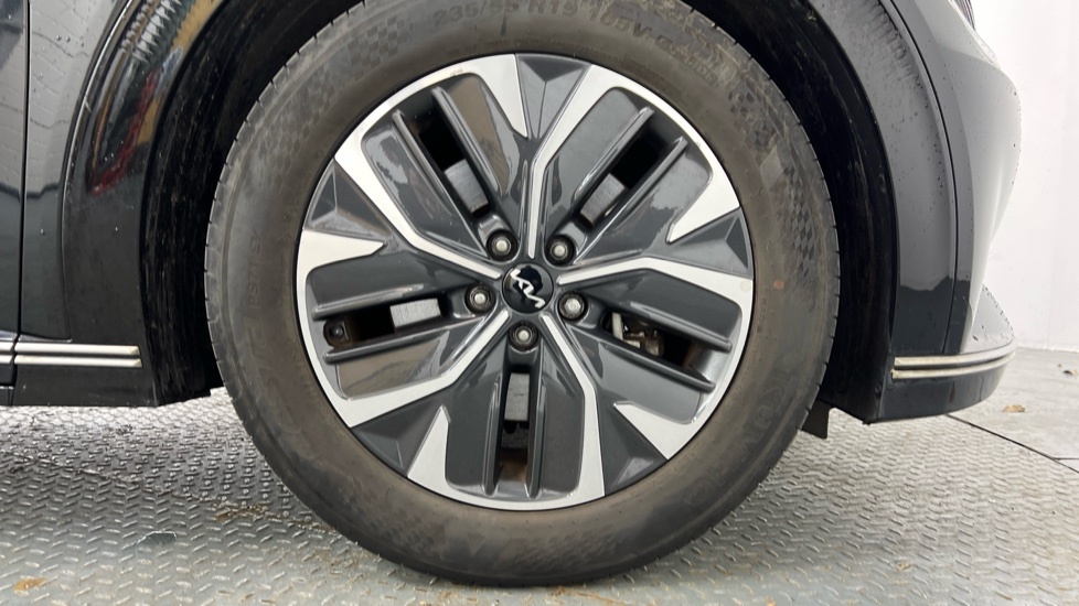 Kia  3 1.5P Mt Isg Silver #5