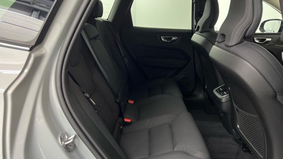 Volvo XC60 B5 Mhev Awd WF75CDO Grey #6