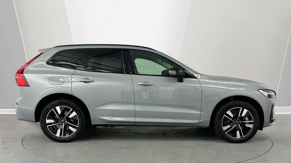 Volvo XC60 B5 Mhev Awd WF75CDO Grey #3