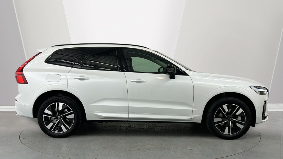 Volvo XC60 B5 Mhev Awd WJ75XWP White #3