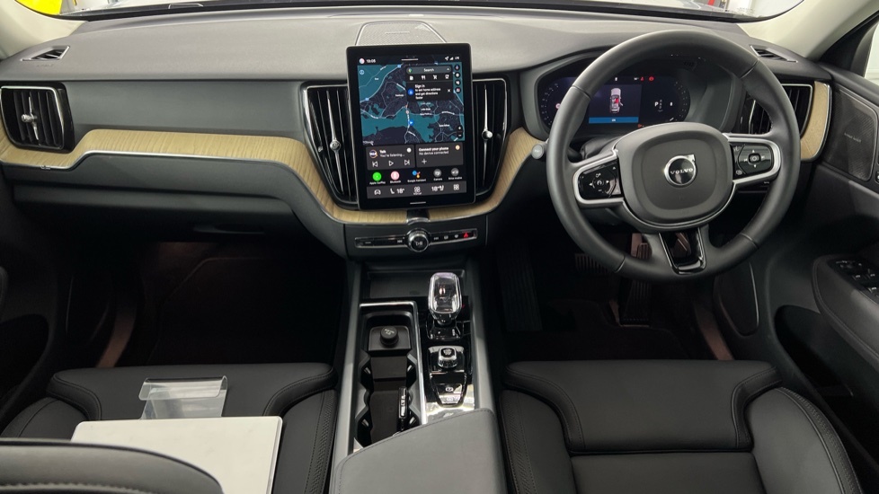 Volvo XC60 Plus, B5 Awd Mild Hybrid, Dark WF75CMU Silver #5