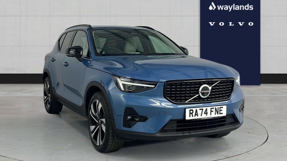 Volvo XC40 Ultra, B4 Mild Hybrid, Dark Blond Leather Blue