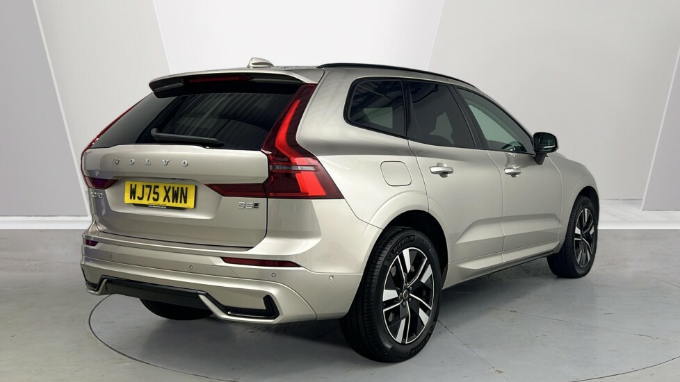 Volvo XC60 Plus, B5 Awd Mild Hybrid, Dark WJ75XWN #2