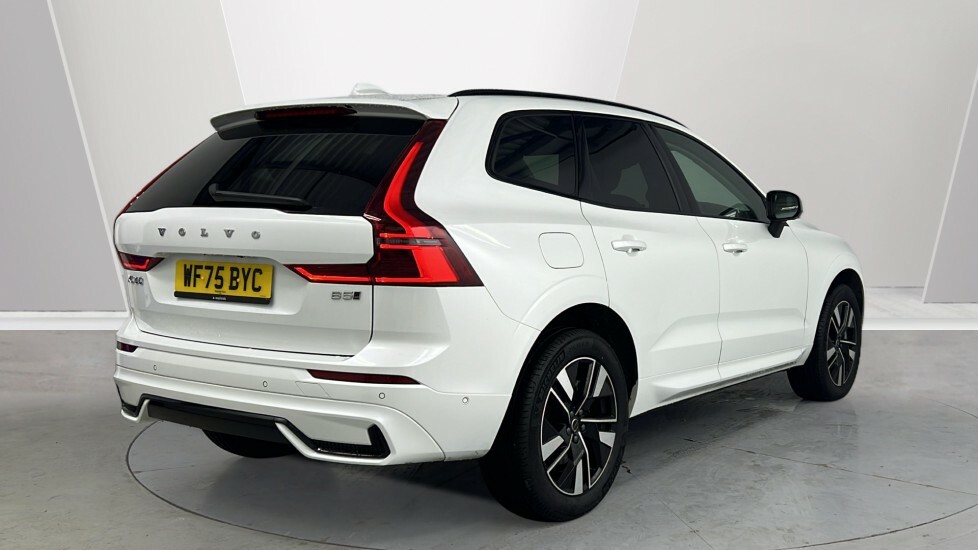 Volvo XC60 Plus, B5 Awd Mild Hybrid, Dark WF75BYC White #2