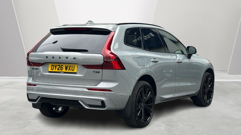 Volvo XC60 Black Edition Plus, T6 Awd Plug-in Hybrid, Electri OY26WXU Grey #2