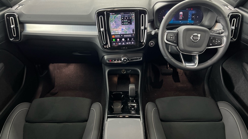Volvo XC40 Plus, B3 Mild Hybrid, Dark RF25LYC Silver #5