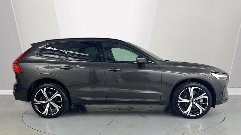Volvo XC60 Ultra, B5 Awd Mild Hybrid, Dark 21 Alloy RF74ZSV Grey #3