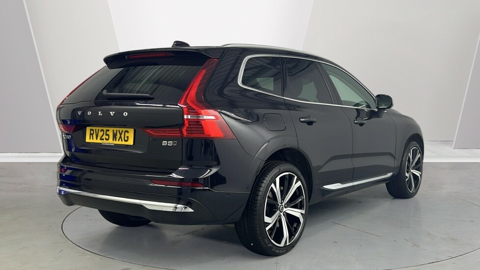 Volvo XC60 Ultra, B5 Awd Mild Hybrid, Bright 21 All RV25WXG Black #2