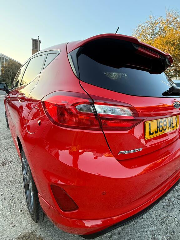 Ford Fiesta 1.0T Ecoboost St-line Euro 6 Ss LJ69MLY Red #4