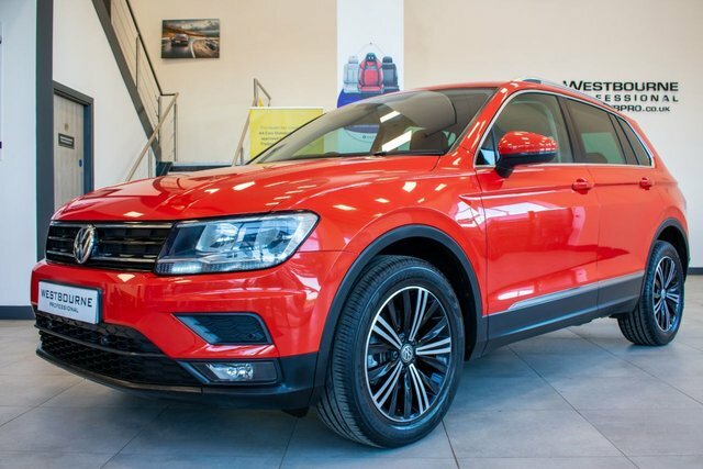 Volkswagen Tiguan 1.4 Tsi Se Navigation Suv Dsg 4Motion E KU67DRV Orange #6
