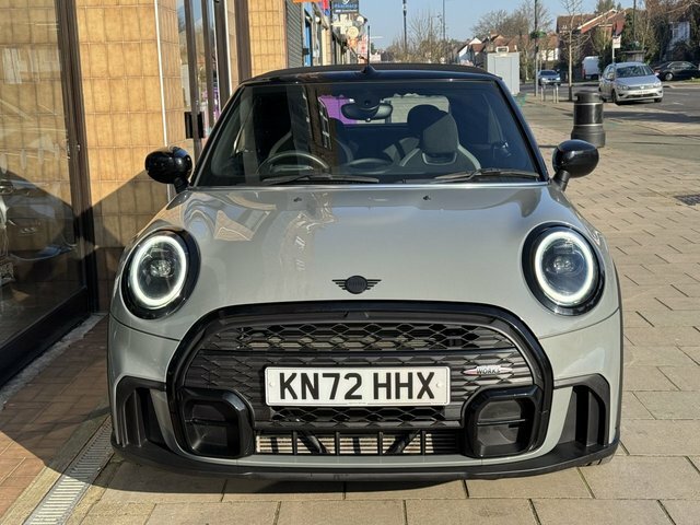 Mini Convertible 1.5 Cooper Sport Convertible Steptronic KN72HHX Grey #2