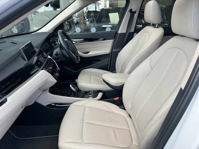 BMW X1 2.0 20I Xline Suv Xdrive Euro 6 S WR71PKU White #4