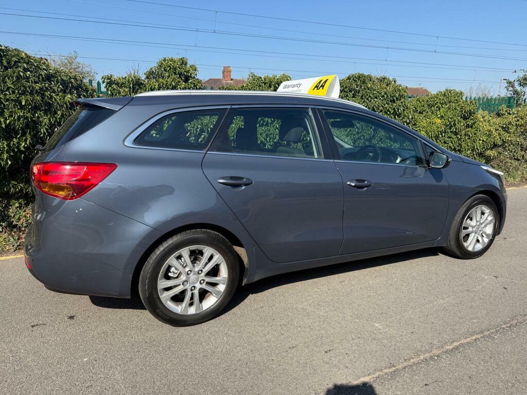 Kia Ceed 1.6 Crdi 2 Sportswagon Euro 5 Blue #4