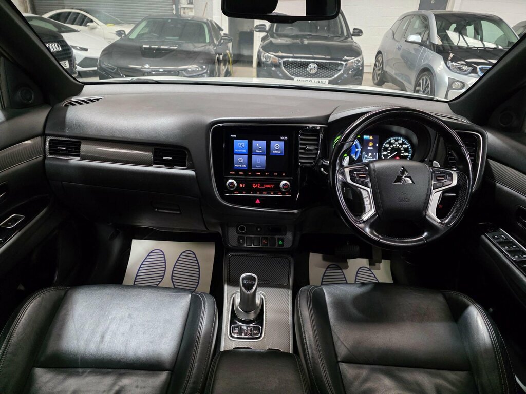 Mitsubishi Outlander 2.4H Twinmotor 13.8Kwh Dynamic Cvt 4Wd Euro 6 Ss DU20OOV White #4