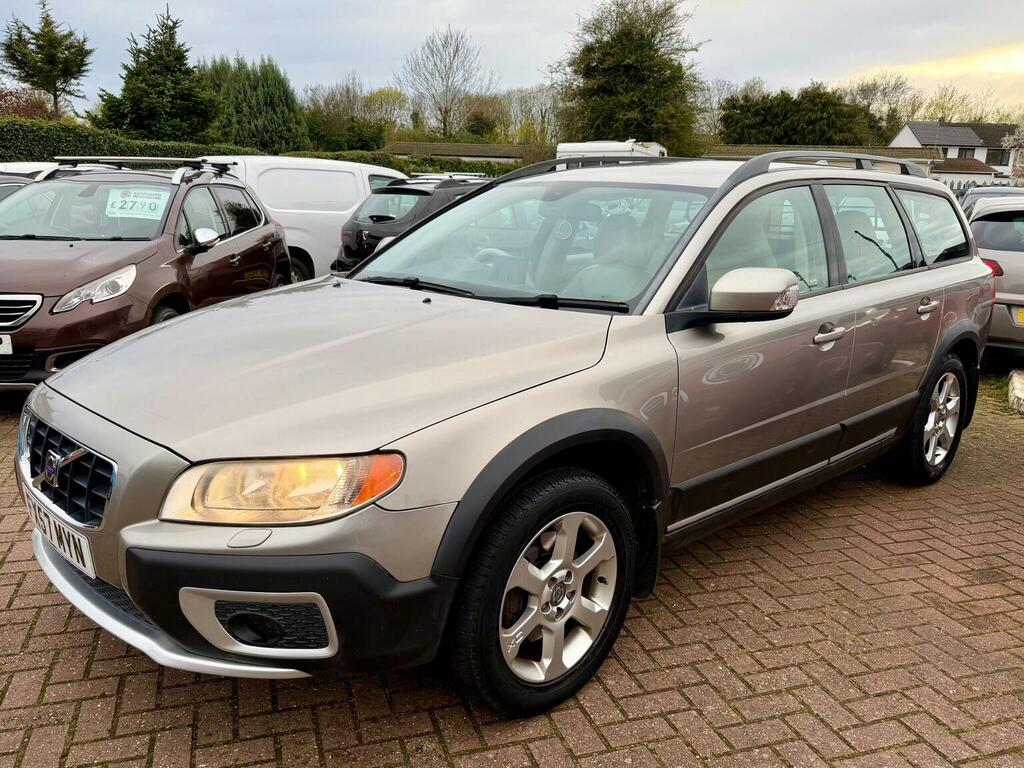 Volvo XC70 2.4 D5 Se Geartronic Awd Euro 4 200857 Gold #3