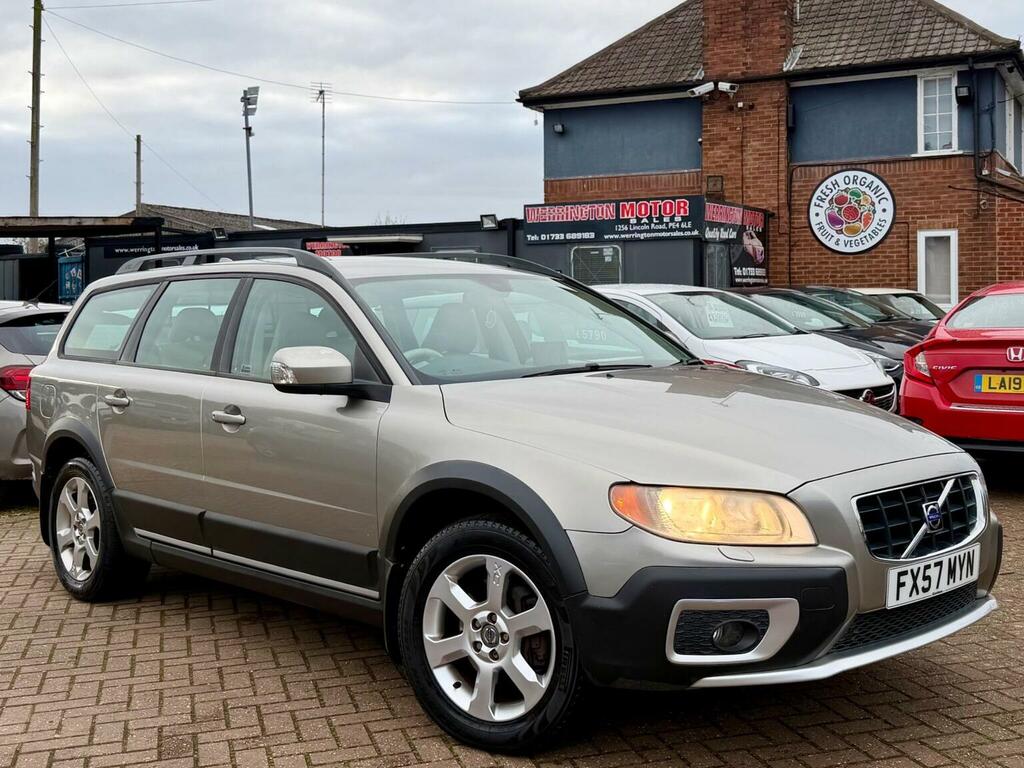 Volvo XC70 2.4 D5 Se Geartronic Awd Euro 4 200857 Gold